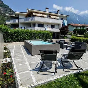  Pensión Valchiavenna - Foresteria Lombarda Con Parcheggio Privato Sul Posto! Apprezzata Gestione Familiare Dal 2012, Qualita-prezzo Top! 