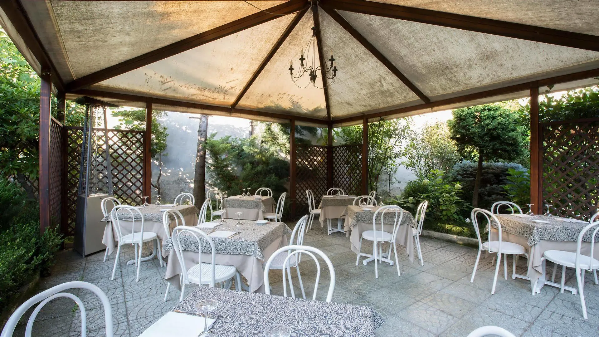 ** Hotel Albergo Giardino Cernobbio Italia